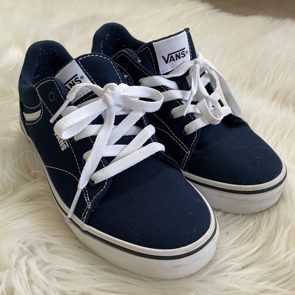 Youth size 4 VANS - Picture 3 of 3